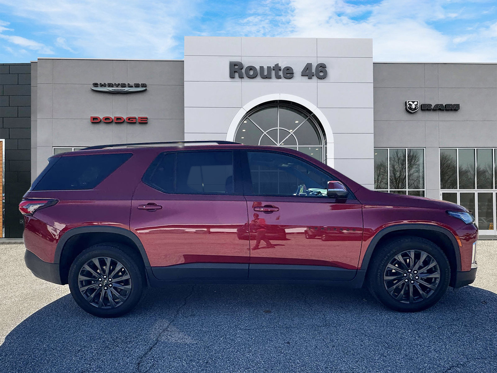 Used 2023 Chevrolet Traverse RS AWD/4WD image 5