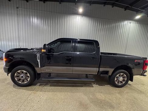 Used 2023 Ford F250 King Ranch AWD/4WD image 2