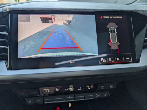 Used 2023 Audi Q4 e-tron Premium Plus w/ Premium Plus image 13