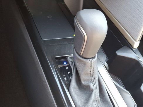 Certified 2026 Toyota Camry SE w/ Convenience Package image 15