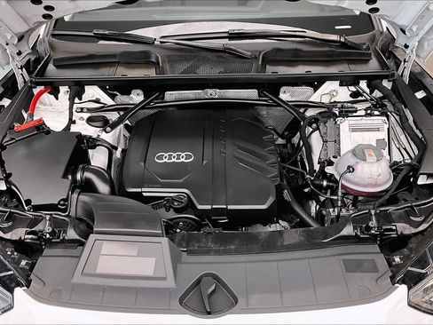 Used 2023 Audi Q5 2.0T Premium w/ Convenience Package AWD/4WD image 58