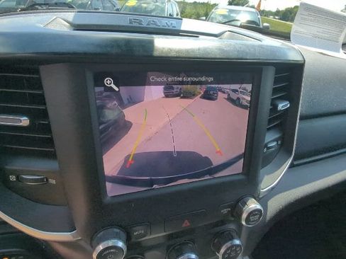 Used 2019 RAM 1500 Big Horn AWD/4WD image 15