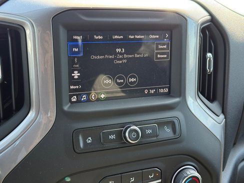 Certified 2023 Chevrolet Silverado 1500 Custom image 15