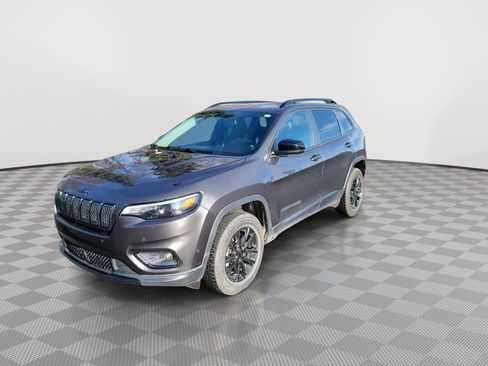 Used 2023 Jeep Cherokee Altitude Lux image 4