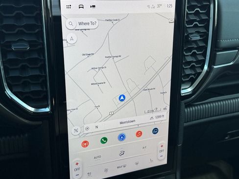 Used 2025 Ford Ranger Lariat w/ Chrome Accent Package image 23