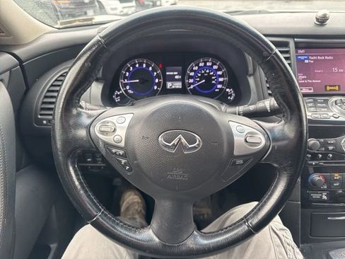 Used 2013 INFINITI FX37 AWD w/ Premium Pkg image 15