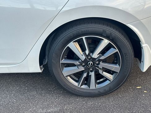 New 2025 Nissan Versa SV w/ Trunk Package image 19