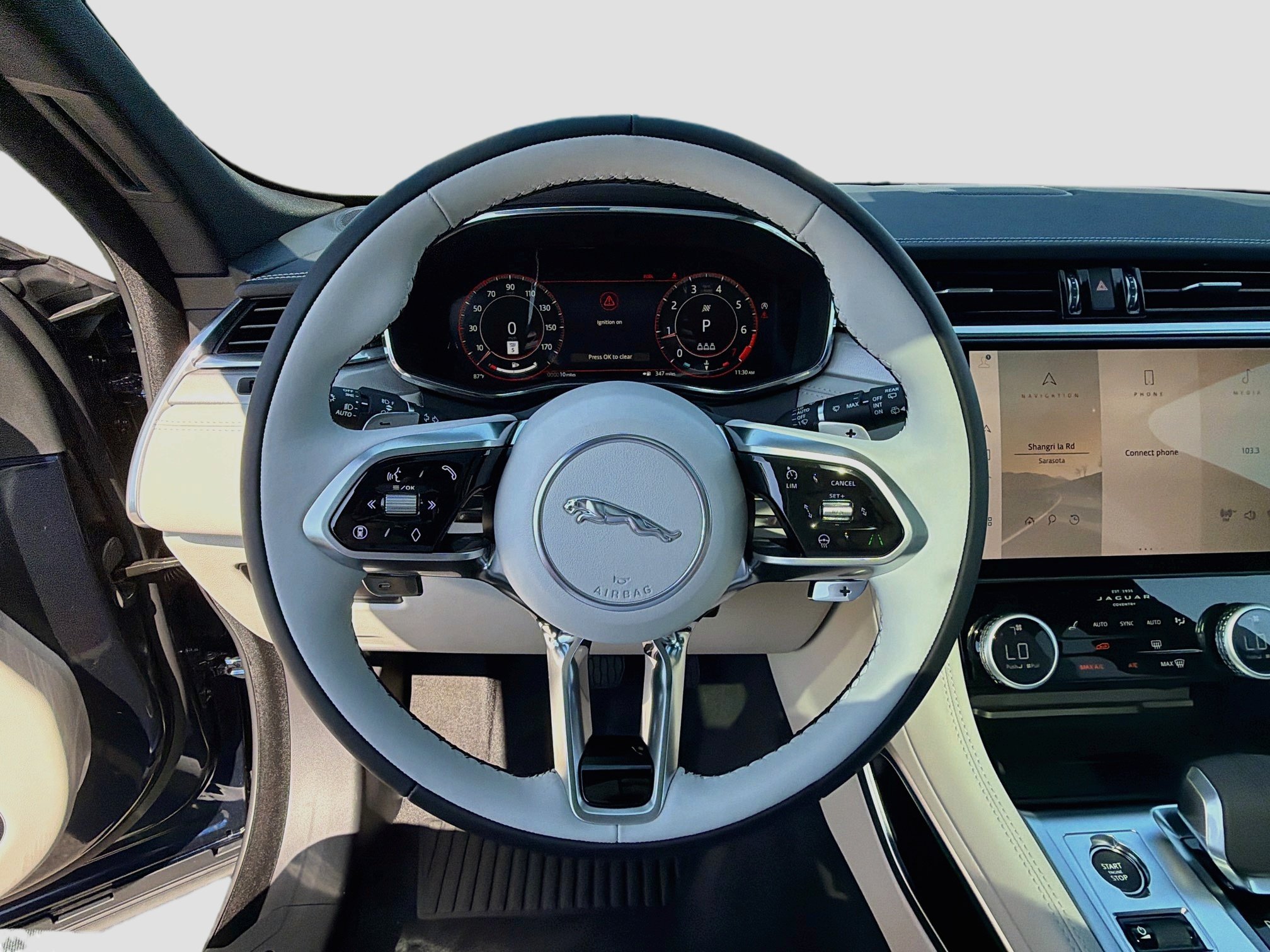 New 2026 Jaguar F-PACE R-Dynamic S AWD/4WD image 39