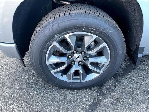 New 2026 Chevrolet Silverado 1500 RST w/ RST All Star Premium Package AWD/4WD image 7