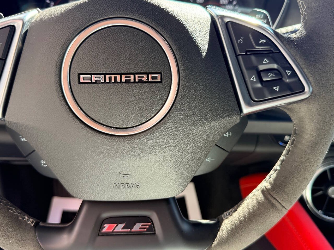 Used 2019 Chevrolet Camaro SS RWD image 25