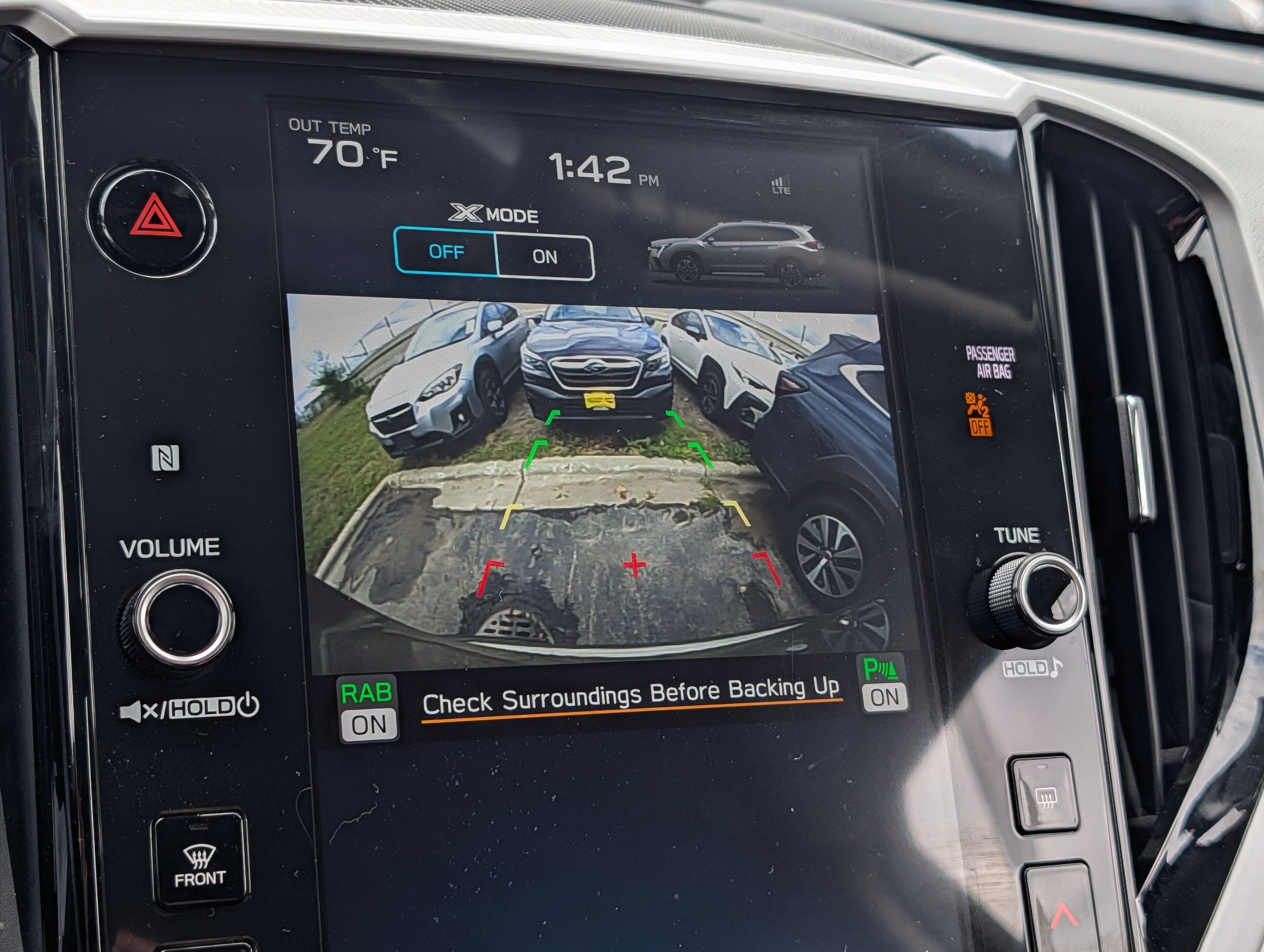 Certified 2025 Subaru Ascent Premium AWD/4WD image 27