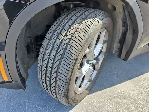 Used 2024 BMW X3 sDrive30i w/ Premium Package image 33