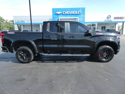 Used 2019 Chevrolet Silverado 1500 LT Trail Boss AWD/4WD image 4