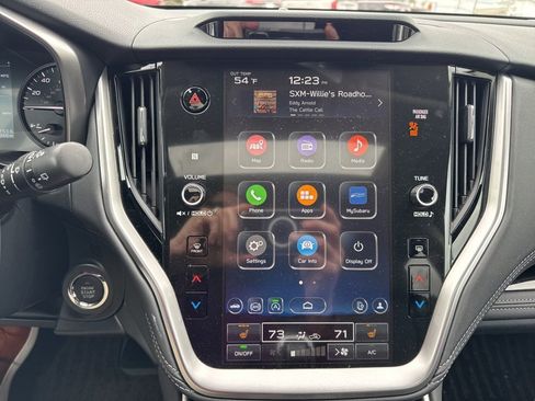 Certified 2025 Subaru Outback Limited image 36