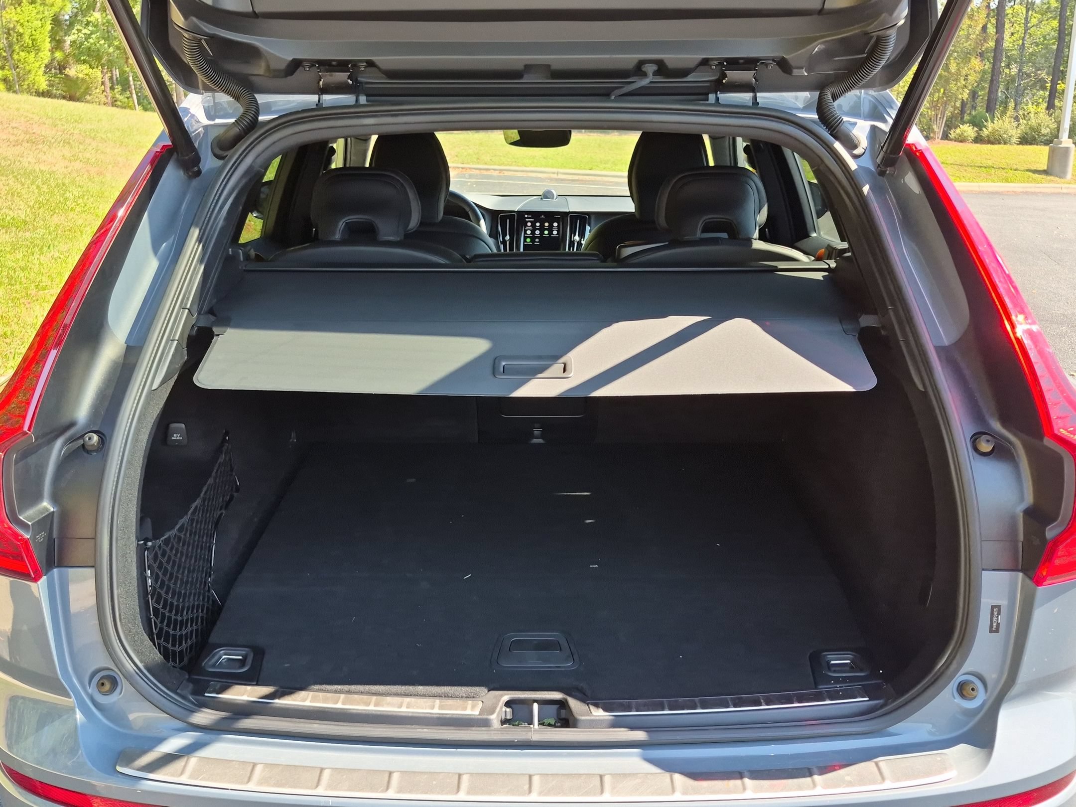 Used 2023 Volvo XC60 T8 Polestar AWD/4WD image 23