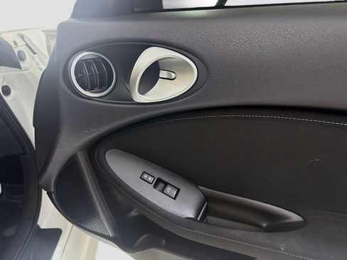 Used 2020 Nissan 370Z Coupe RWD image 27