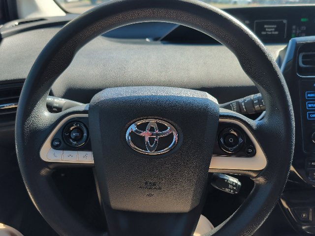 Used 2016 Toyota Prius Two FWD image 6