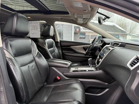 Used 2018 Nissan Murano SL w/ Moonroof Package image 11