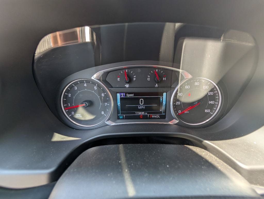 Used 2017 GMC Acadia SLT FWD image 28
