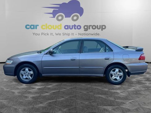 Used 2000 Honda Accord EX image 2