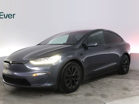 Used 2023 Tesla Model X AWD/4WD image 2