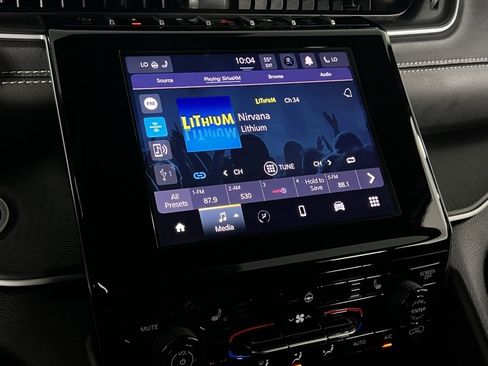 Certified 2025 Jeep Grand Cherokee L Laredo w/ Luxury Tech Group I image 18