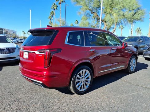Used 2020 Cadillac XT6 Premium Luxury image 5