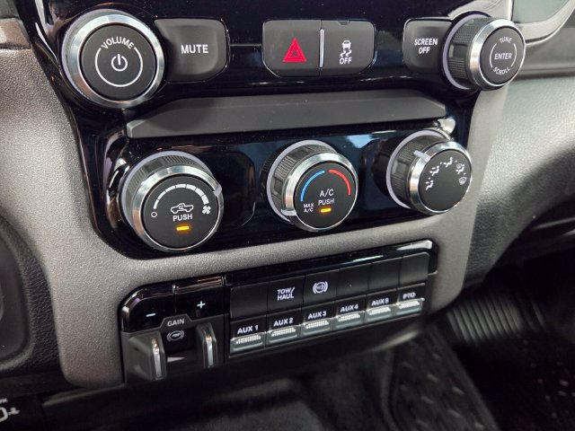 New 2026 RAM 4500 Tradesman w/ Chrome Appearance Group AWD/4WD image 19
