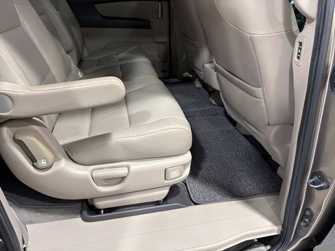 Used 2012 Honda Odyssey EX-L image 33