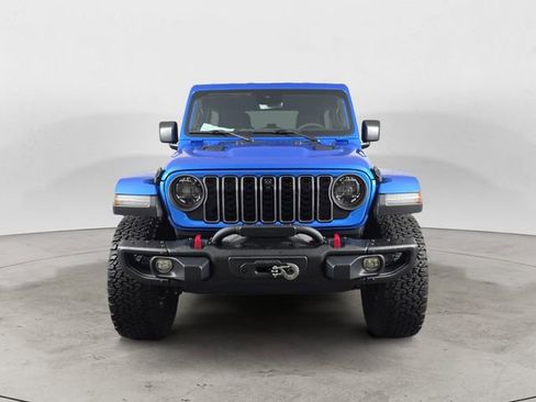 Used 2024 Jeep Wrangler Unlimited Rubicon AWD/4WD image 8