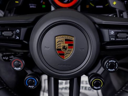 Certified 2025 Porsche 911 GT3 RS RWD image 24