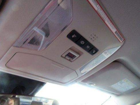 Used 2019 Toyota RAV4 LE image 27