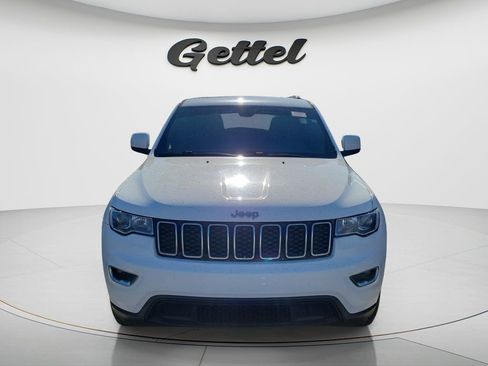 Used 2018 Jeep Grand Cherokee Laredo AWD/4WD image 13