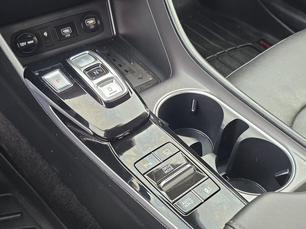 Used 2022 Hyundai Sonata Limited w/ Cargo Package FWD image 33