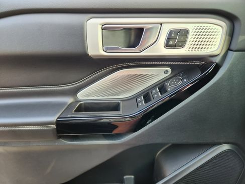 Used 2021 Ford Explorer ST w/ Equipment Group 401A image 26