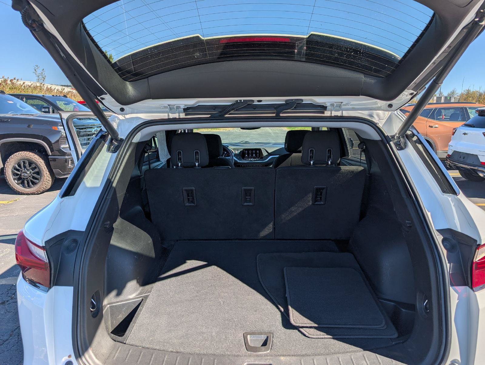 Used 2021 Chevrolet Blazer LT AWD/4WD image 10