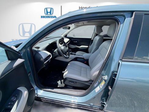 New 2026 Honda HR-V EX-L image 16