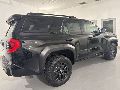 New 2025 Toyota 4Runner SR5 image 12