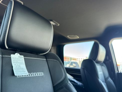 New 2026 RAM 3500 Laramie AWD/4WD image 15