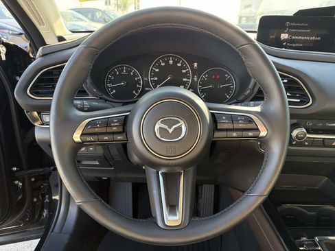 Used 2025 MAZDA CX-30 2.5 Turbo w/ Premium Plus Pkg image 8