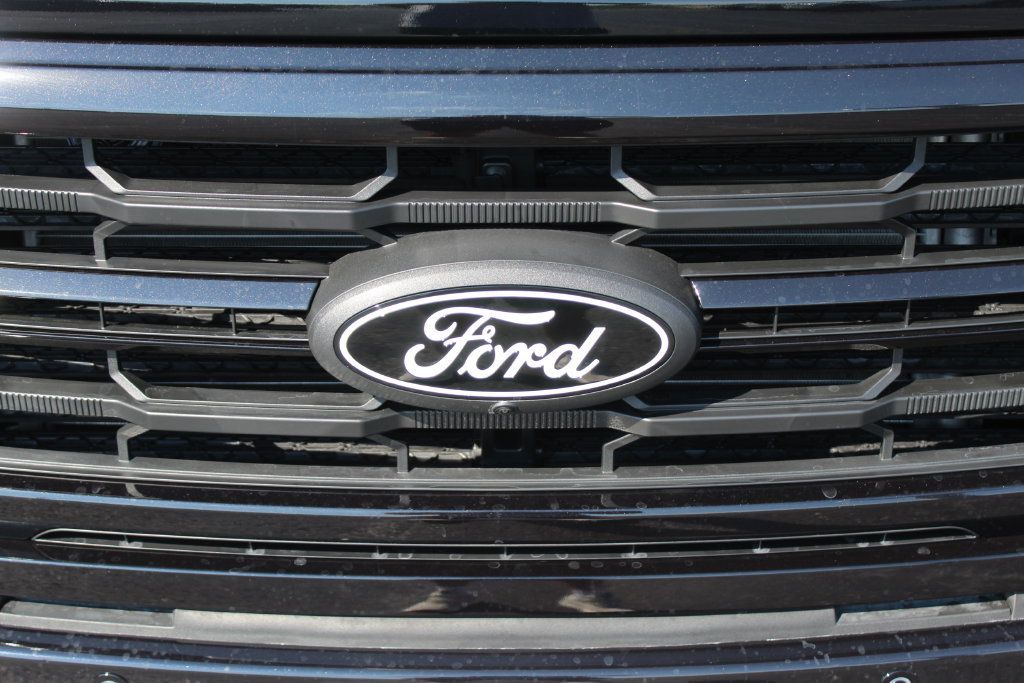 New 2026 Ford F150 XLT w/ Equipment Group 302A MID AWD/4WD image 9