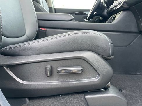 Certified 2025 Honda Pilot Touring image 31