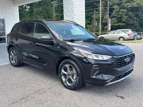 Used 2024 Ford Escape ST-Line w/ Tech Pack #1 FWD image 21