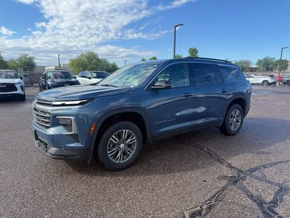 Used 2024 Chevrolet Traverse LT w/ Trailering Package
