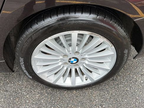 Used 2015 BMW 328i Gran Turismo xDrive AWD/4WD image 9