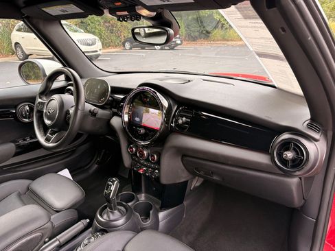 Used 2024 MINI Cooper S image 27
