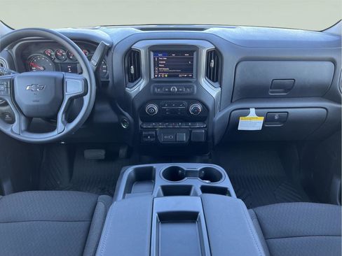 New 2026 Chevrolet Silverado 1500 Custom Trail Boss w/ LPO, Dark Essentials Package image 12