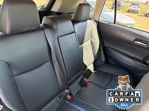 Used 2025 Toyota Corolla Cross XLE FWD image 18