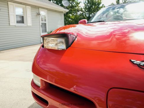 Used 2002 Chevrolet Corvette Convertible w/ Preferred Equipment Group2 RWD image 64