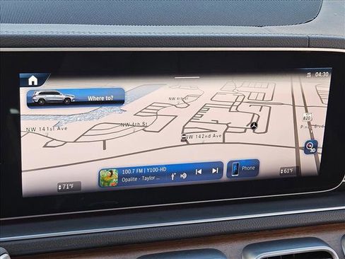 Used 2024 Mercedes-Benz GLS 450 4MATIC image 13